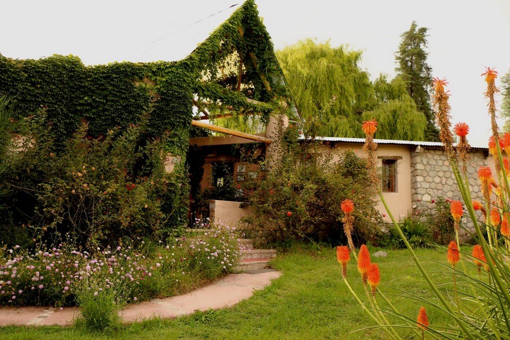 Jardín con vista a los cerros en Posada Inti Watana, alojamiento con jardín en Valles
Calchaquíes
